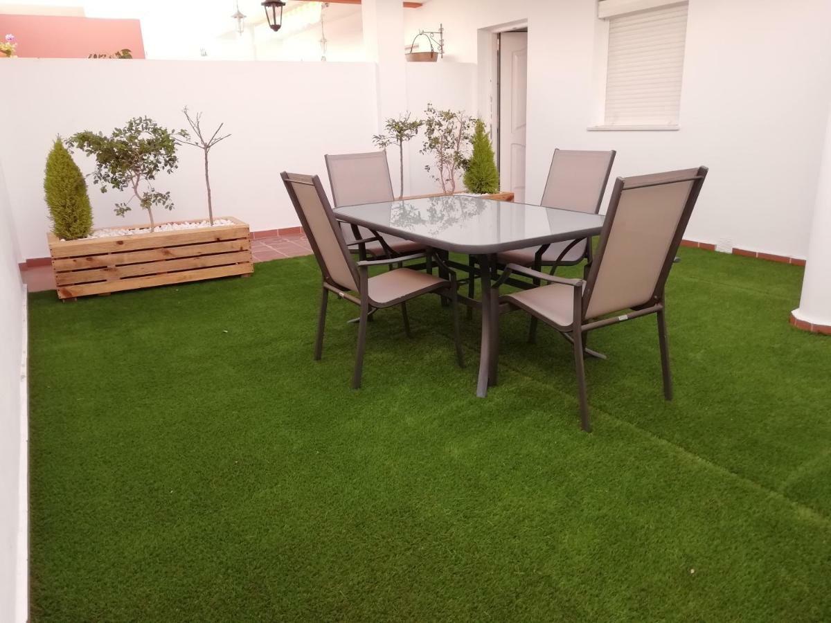 Apartamento Villamartin, Tranquilo Y Con Parking Conil De La Frontera Exteriör bild